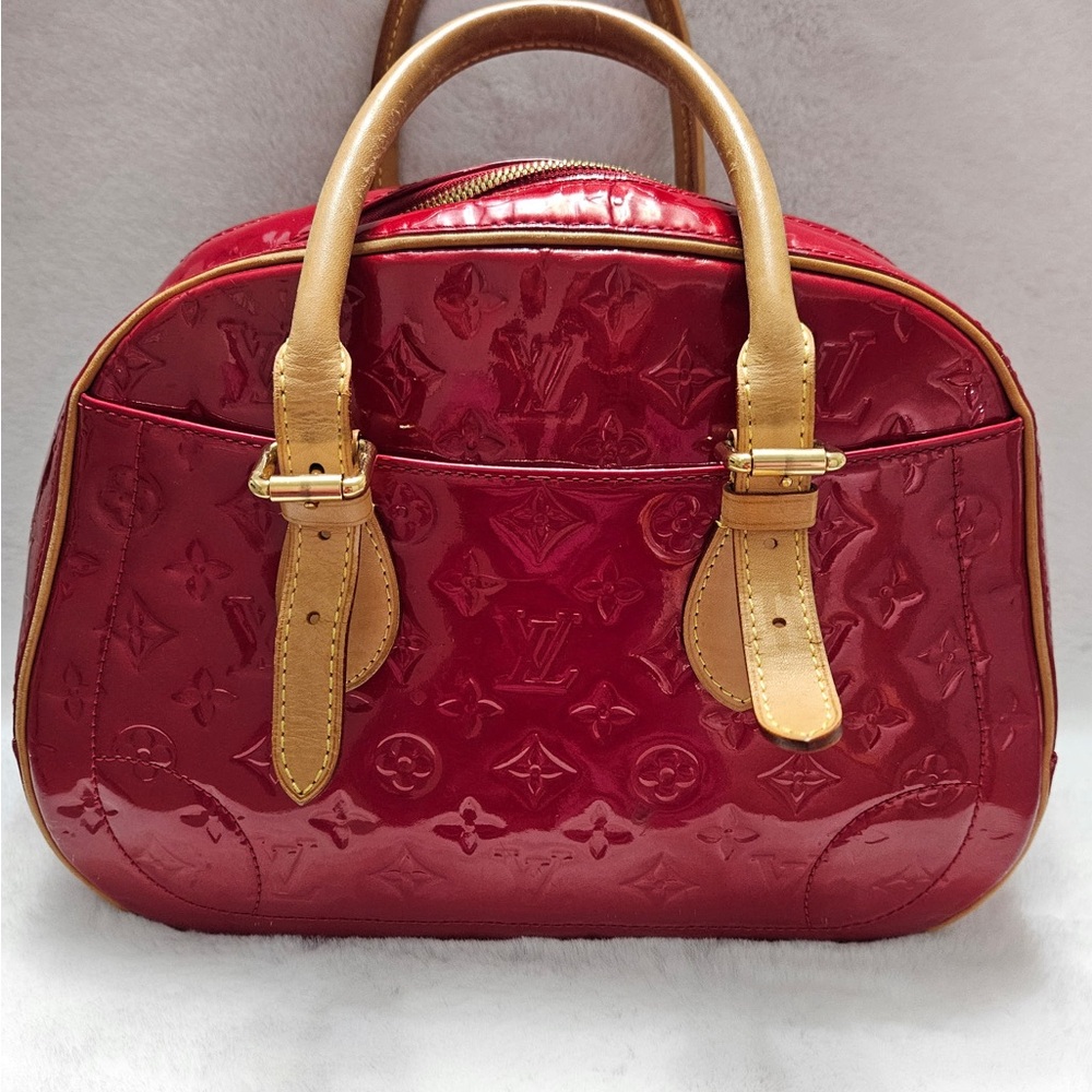 Louis Vuitton Monogram Vernis Summit Drive